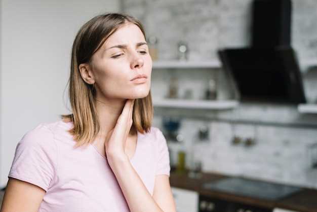 Воспаление лимфоузлов под челюстью: причины и симптомы