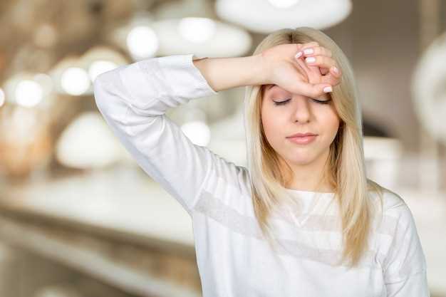 Почему возникает дергание глаза и как справиться с неприятным симптомом